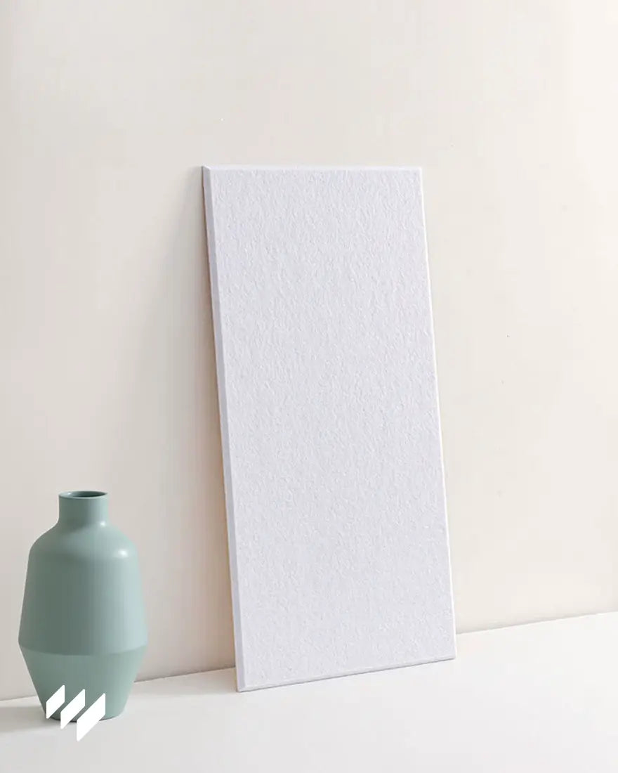 Espuma_Acustica_Autoadhesiva_de_Poliester_Blanco_Vista_Lado2