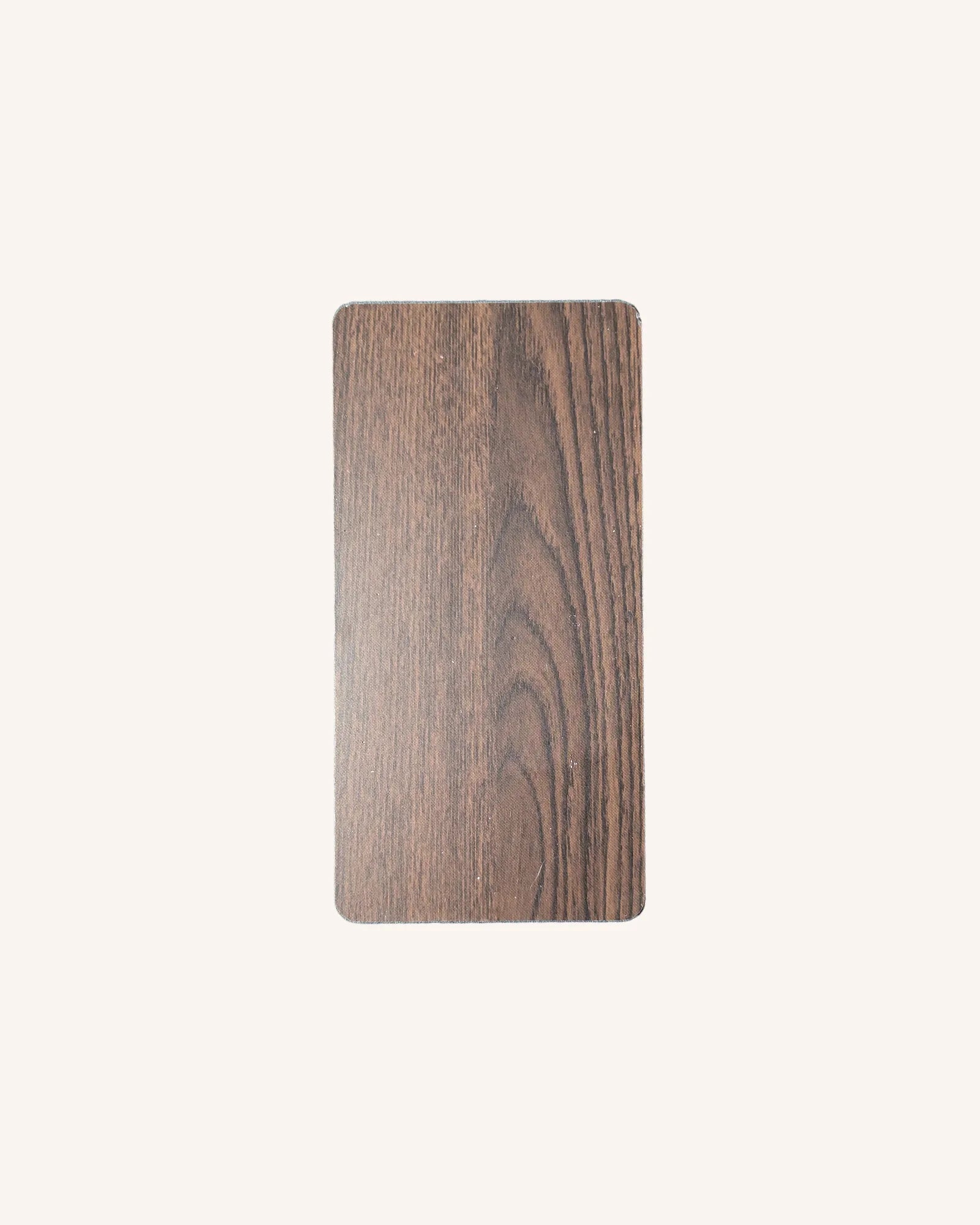 muestra-panel-decorativo-wpc-efecto-madera-roble-nocturno