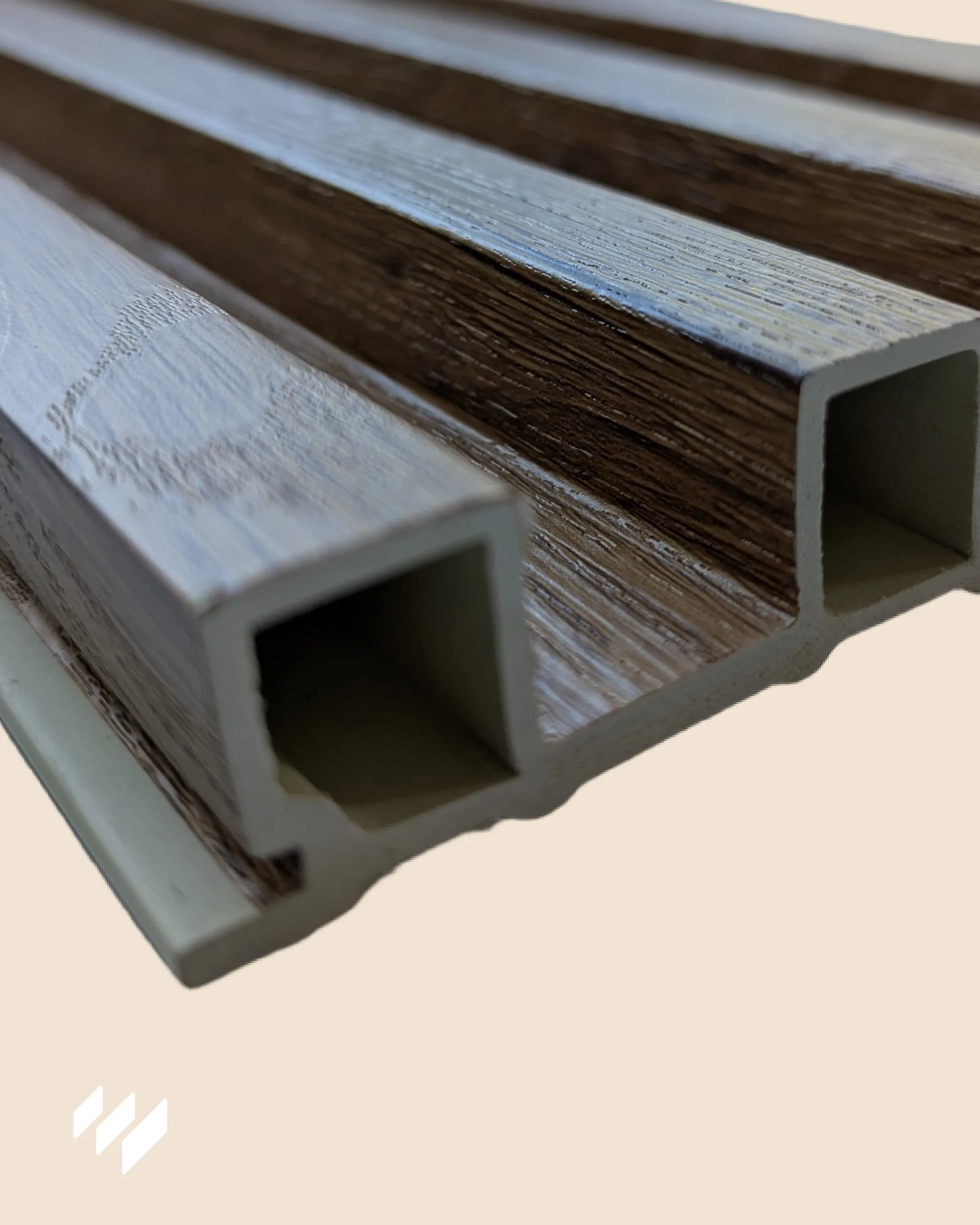 panel-decorativo-wpc-Roble-Miel-detalle-estructura-revestimientos-pared