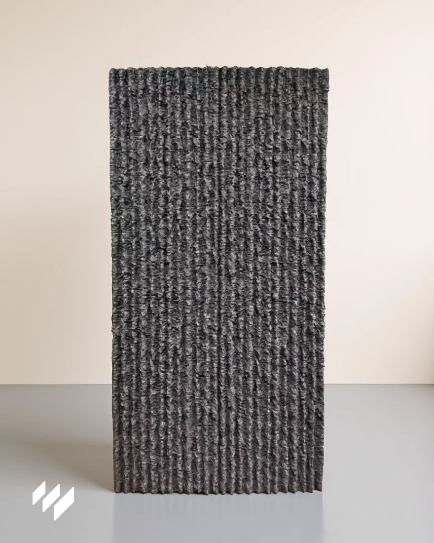 revestimiento-pared-efecto-piedra-acanalada-negro-detalle-1