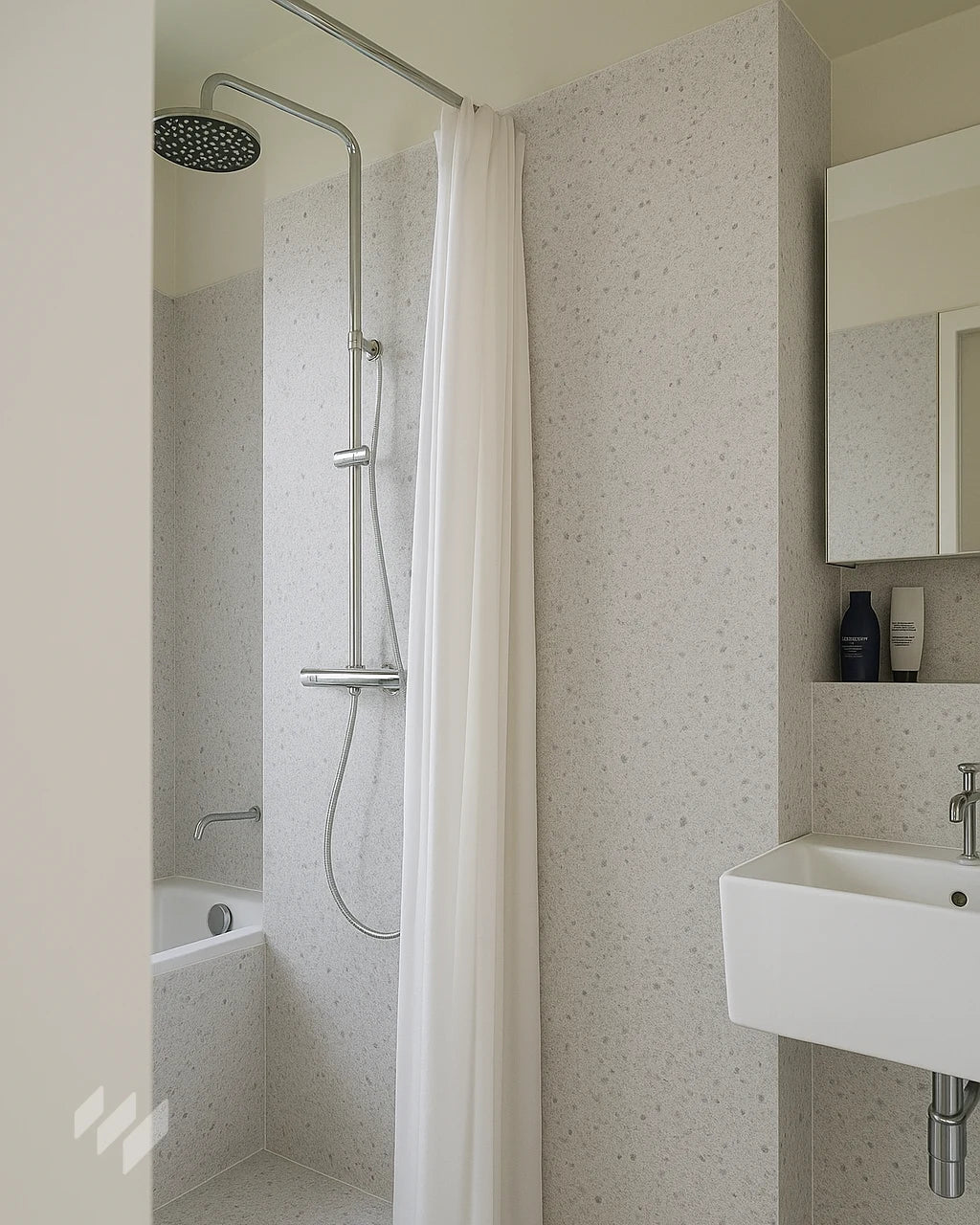 Inspiración de baño con Panel de Pared de Ducha SPC Efecto Terrazo Gris de Revestimientos Pared, en un estilo limpio y contemporáneo, ofreciendo ideas para reformas de ducha y bañera integradas.